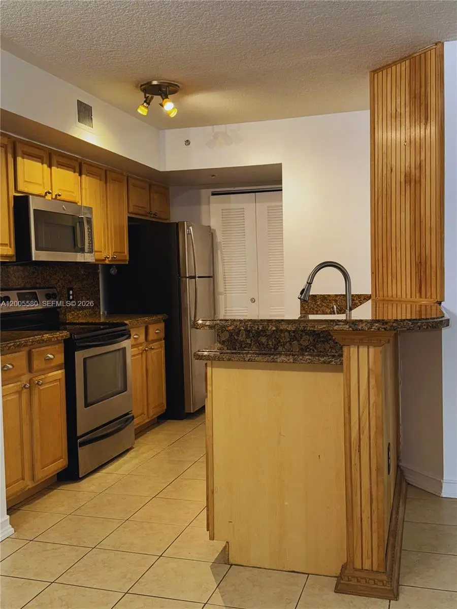 Address Withheld By Seller, Hollywood, FL 33021 - #2