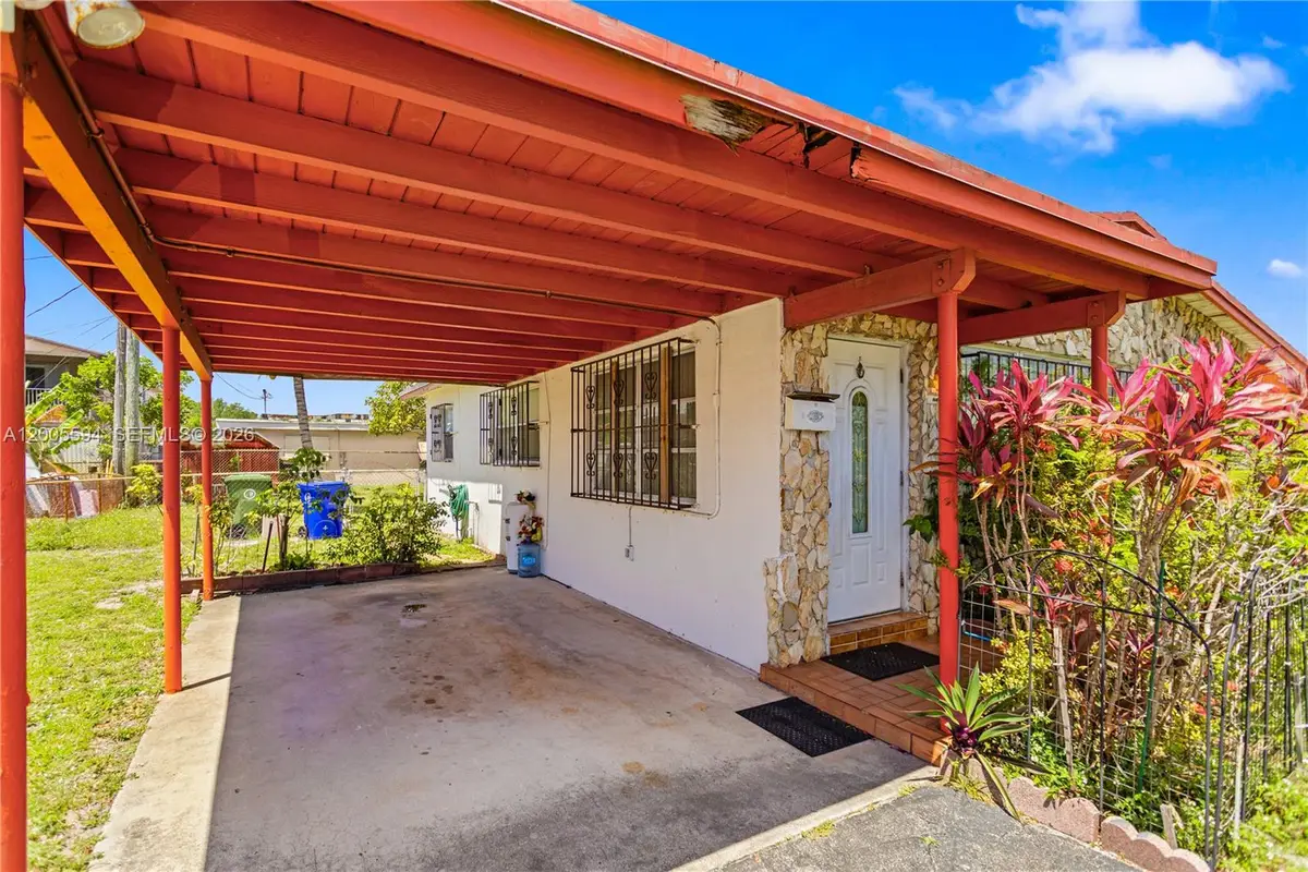 1711 NW 26th Ave, Fort Lauderdale, FL 33311 - #1