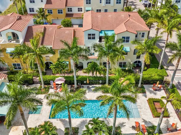 12417 NW 17th Mnr, Pembroke Pines, FL 33028