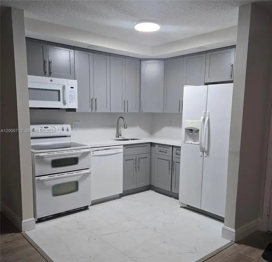 9610 S Belfort Cir #107, Tamarac, FL 33321 - #2