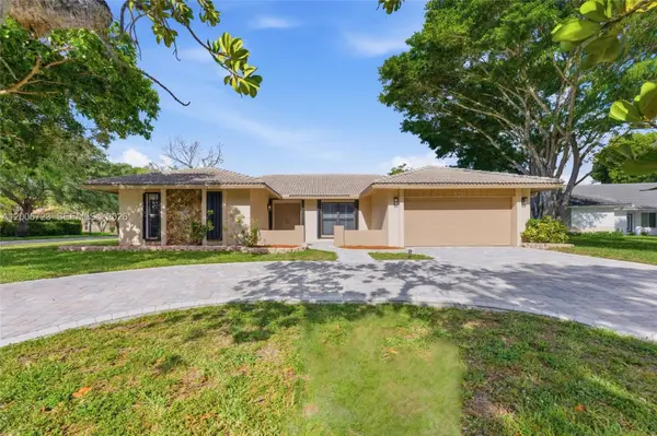 120 NW 84th Way, Coral Springs, FL 33071