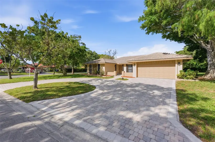 120 NW 84th Way, Coral Springs, FL 33071 - #2