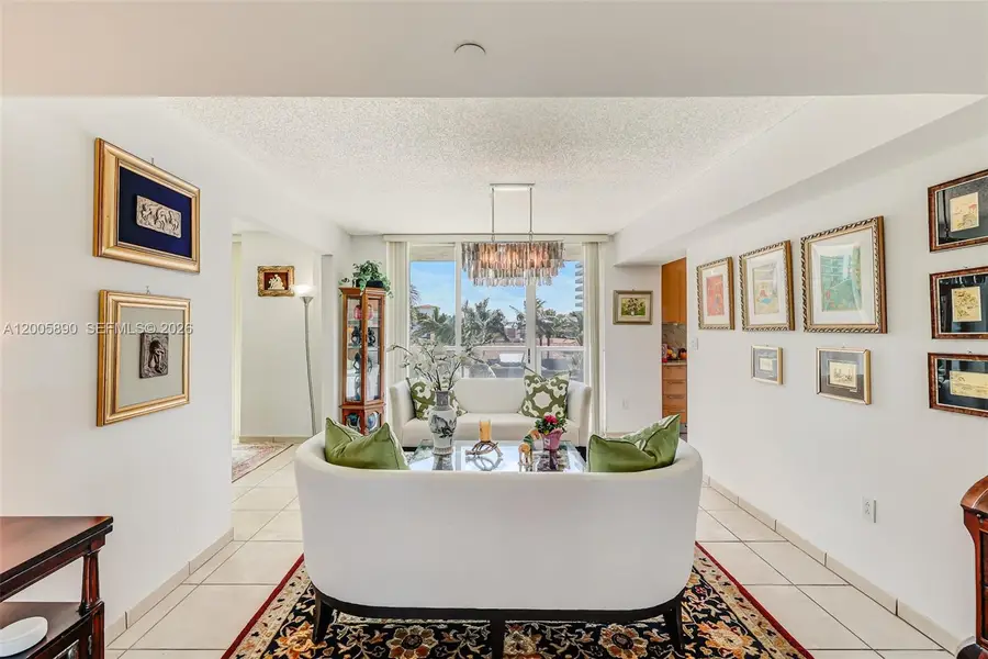 5900 Collins Ave #402, Miami Beach, FL 33140 - #3