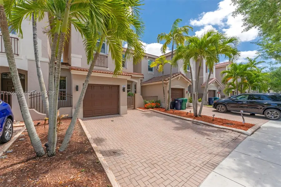 945 SW 154th Ct, Miami, FL 33194 - #3