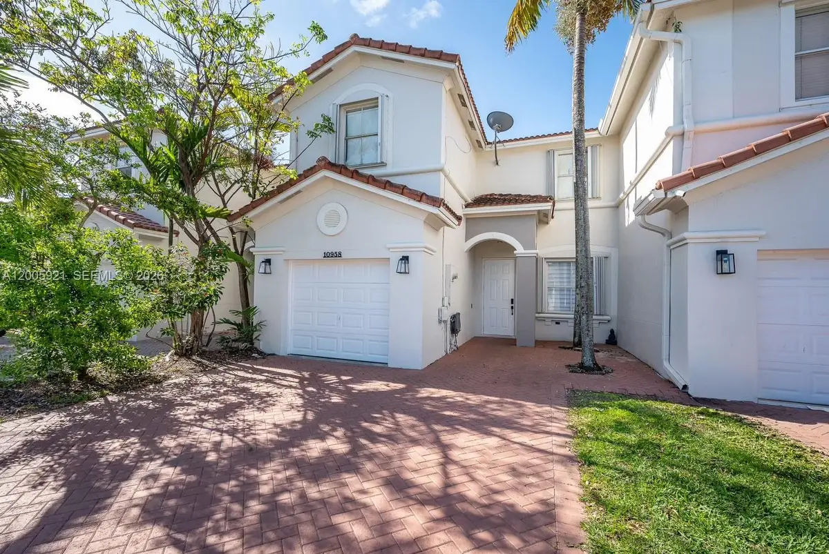 10958 SW 247th Ter, Homestead, FL 33032 - #1