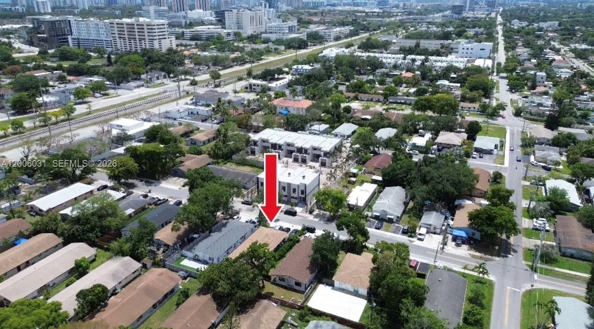 102 SW 9th St, Hallandale Beach, FL 33009 - #1