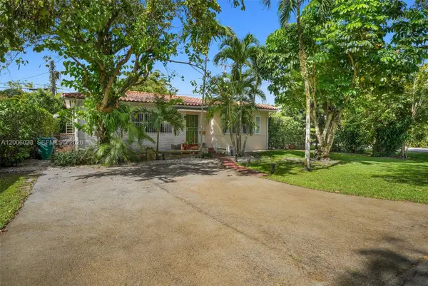 4401 SW 16th St, Miami, FL 33134