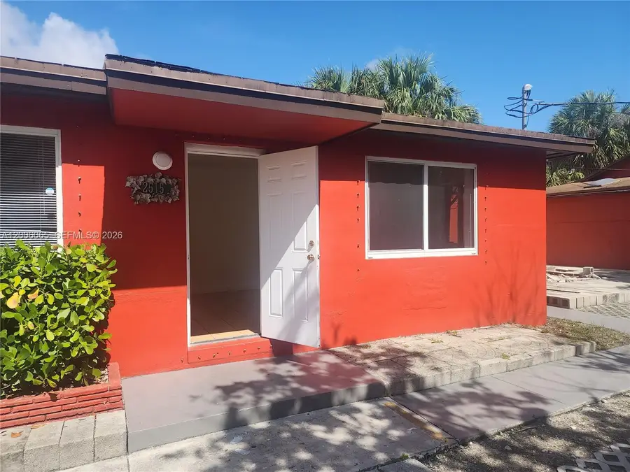 2513 Lincoln St, Hollywood, FL 33020 - #2