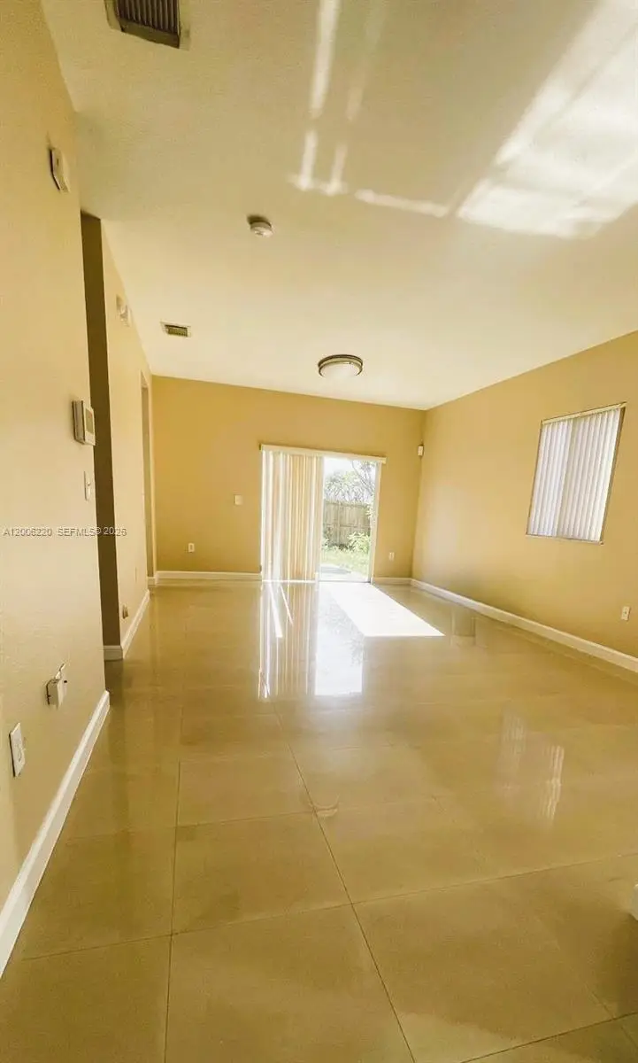 390 NE 35th Ave, Homestead, FL 33033 - #3