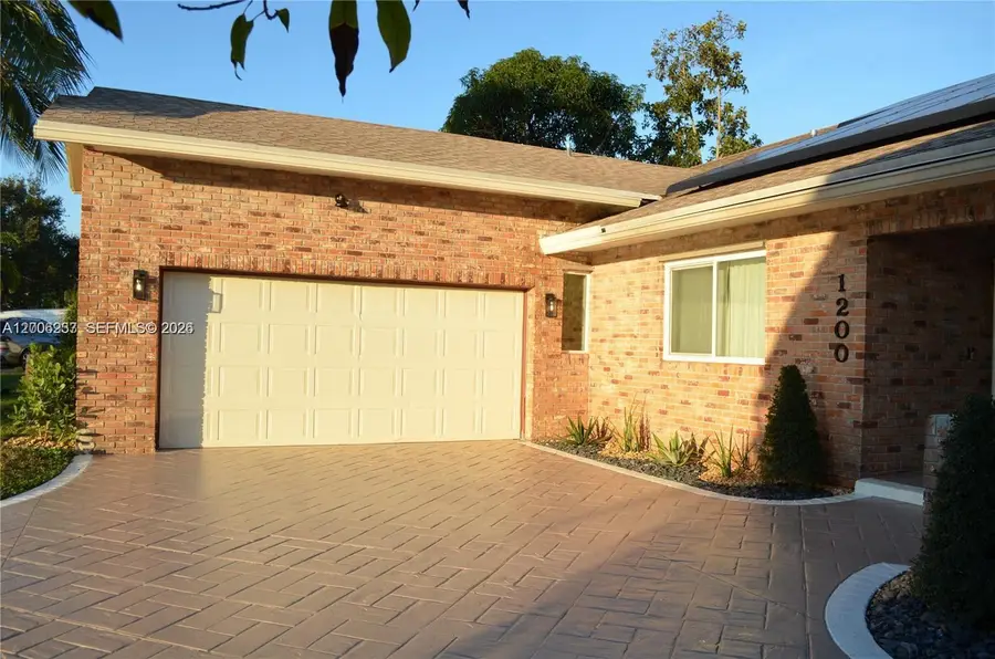 1200 NW 78th Ave, Plantation, FL 33322 - #3