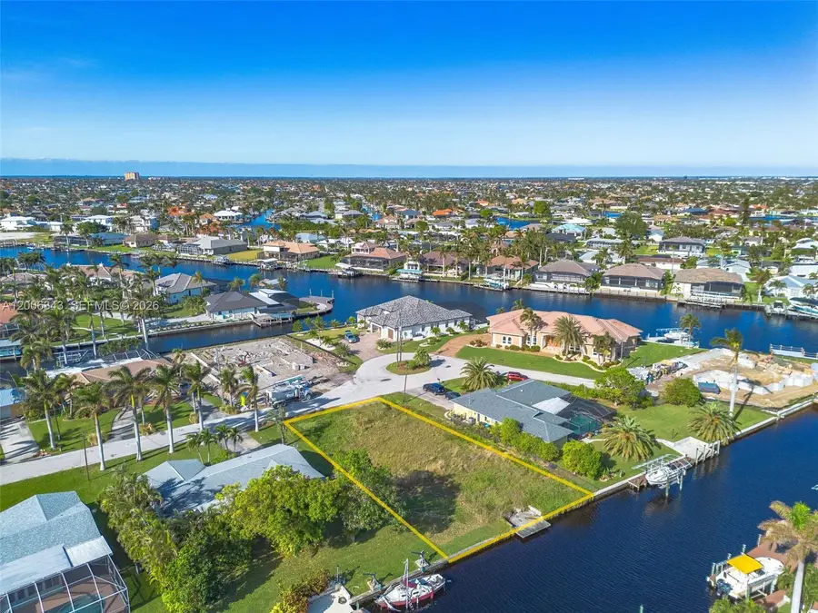 5219 Skylart Ct, Cape Coral, FL 33904 - #2