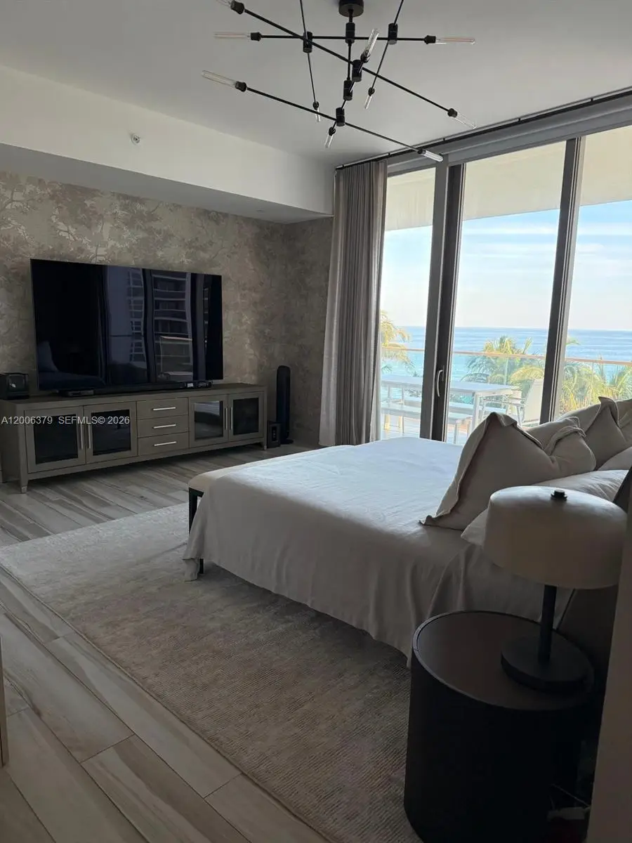 18975 Collins Ave #304, Sunny Isles Beach, FL 33160 - #2