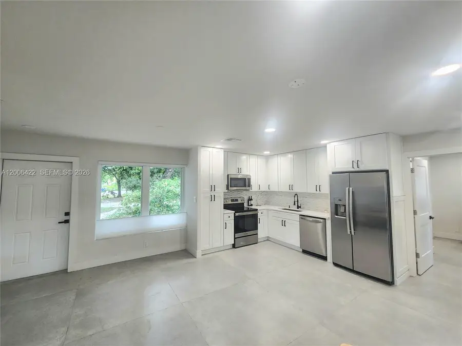 141 NE 30th St, Wilton Manors, FL 33334 - #2