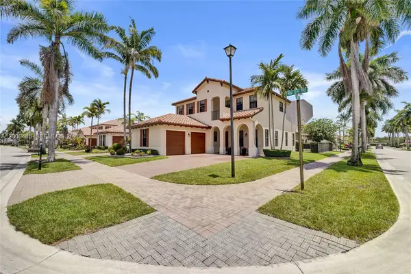 3701 NW 85th Ter, Cooper City, FL 33024