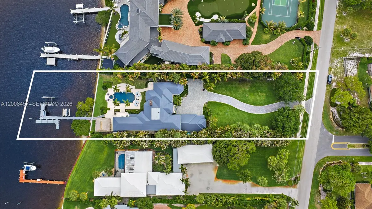 19020 Point Dr, Tequesta, FL 33469 - #1