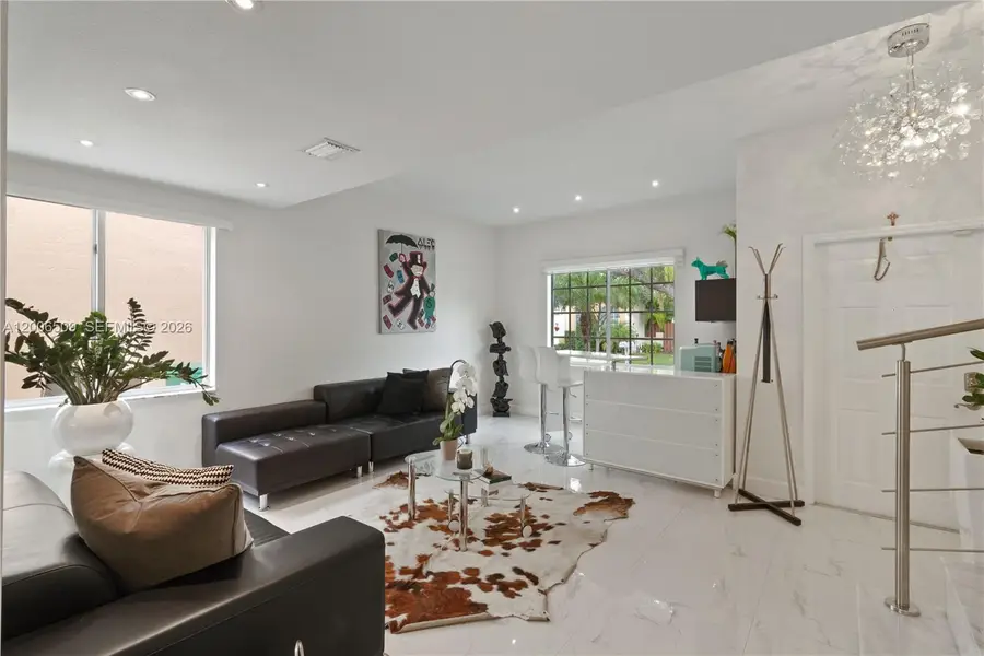 10842 NW 53rd Ln, Doral, FL 33178 - #3