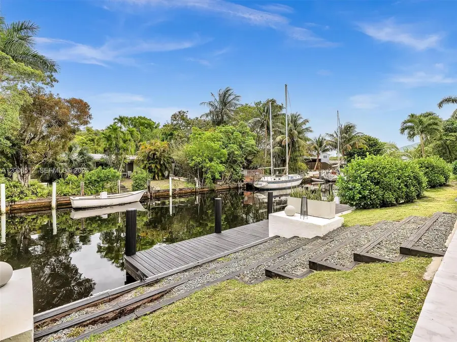 2448 Okeechobee Ln, Fort Lauderdale, FL 33312 - #3