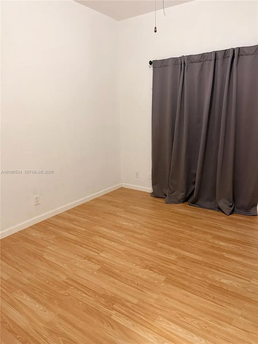 9040 NW 54th St, Sunrise, FL 33351 - #1