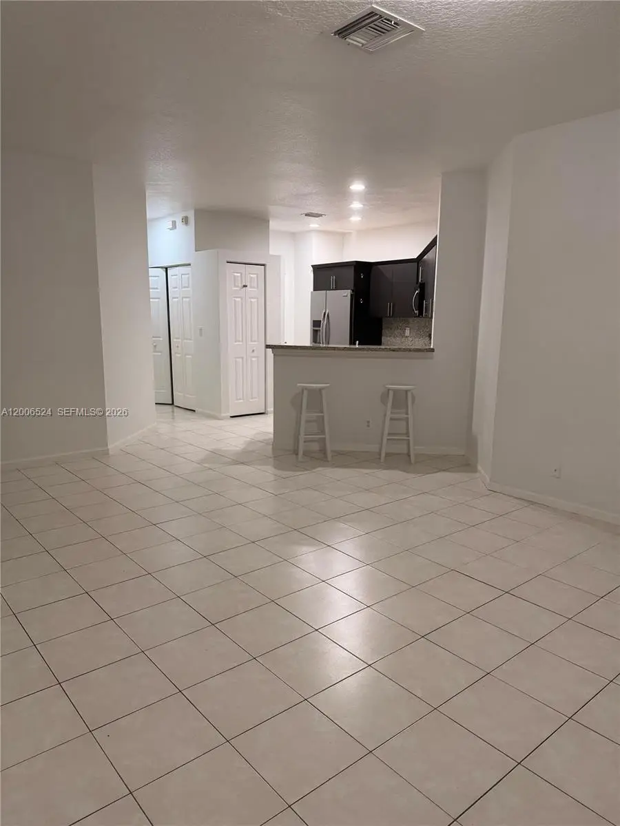 9040 NW 54th St, Sunrise, FL 33351 - #2