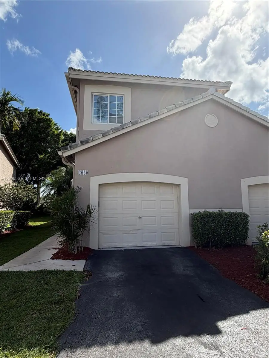 2050 Madeira Dr, Weston, FL 33327 - #2