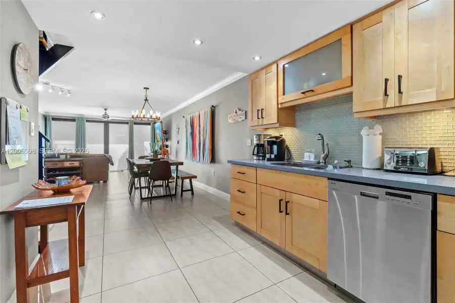 87200 Overseas Hwy #A7, Plantation Key, FL 33036 - #2