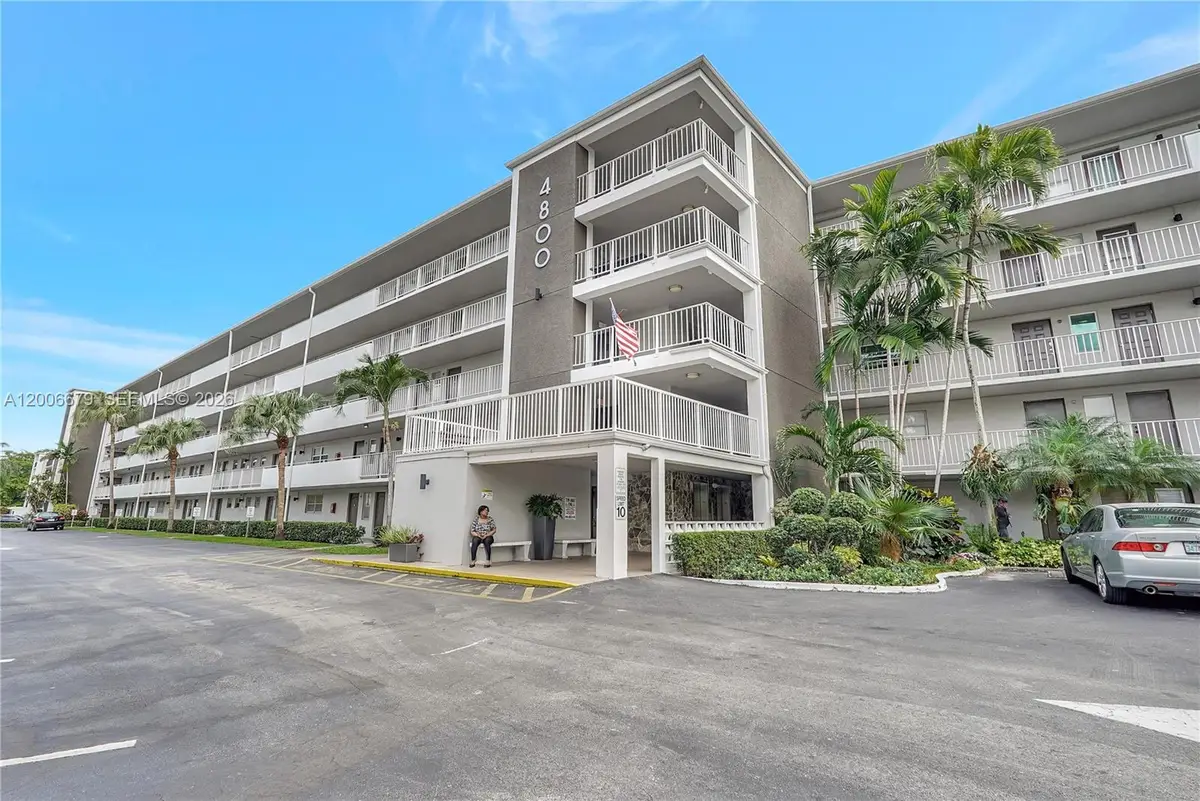 4800 Hillcrest Ln #207, Hollywood, FL 33021 - #1