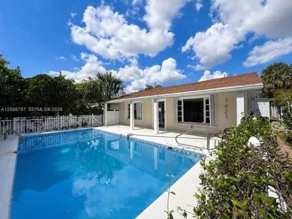 1421 S Palmway, Lake Worth, FL 33460