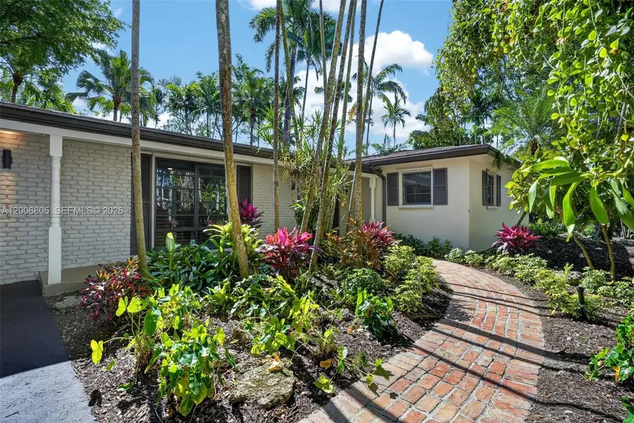 15821 SW 86th Ave, Palmetto Bay, FL 33157 - #2