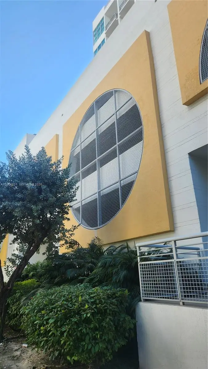 2200 NE 4th Ave #803, Miami, FL 33137 - #2