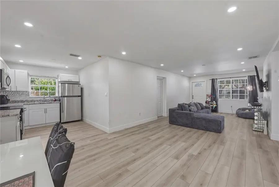 1657 SW 44th Ave, Fort Lauderdale, FL 33317 - #3