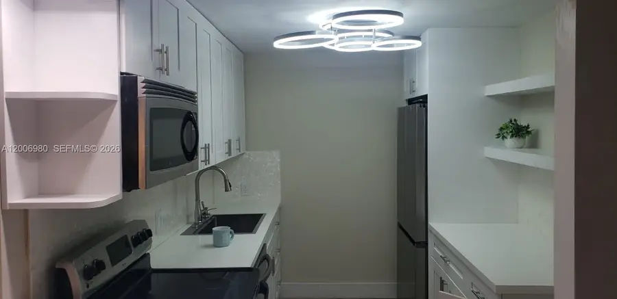 20301 W Country Club Dr #622, Aventura, FL 33180 - #2