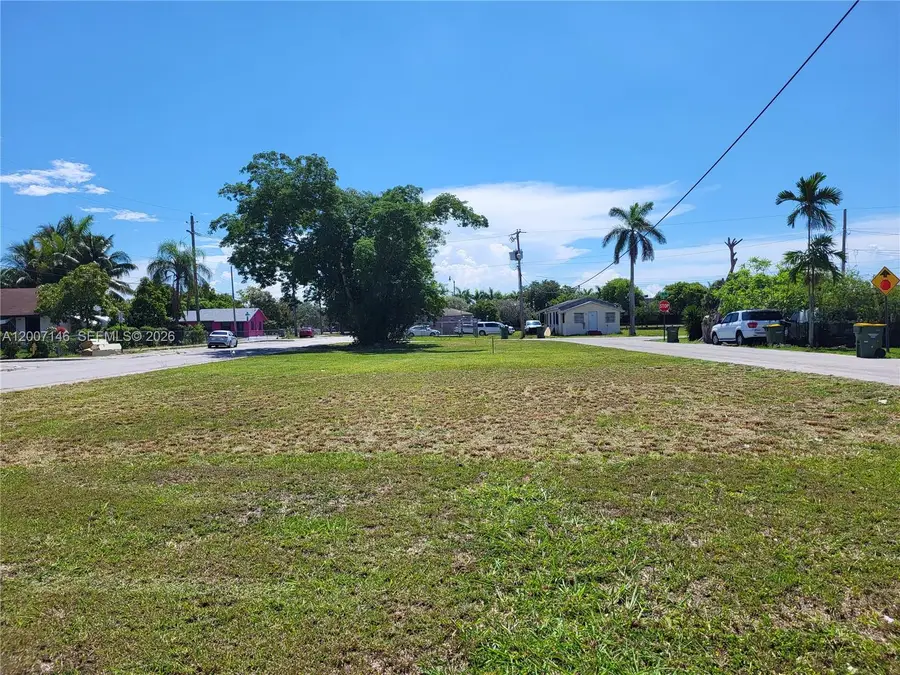 300 SW 6 Street, Homestead, FL 33030 - #2