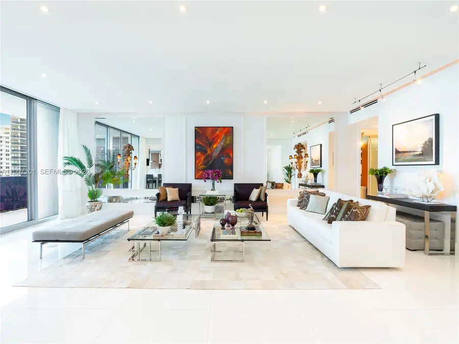 5959 Collins Ave #906, Miami Beach, FL 33140 - #2