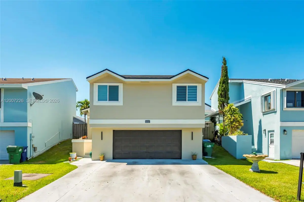 10048 SW 221st St, Cutler Bay, FL 33190 - #1