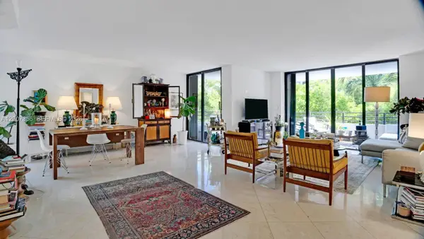 151 SE 15th Rd #202, Miami, FL 33129