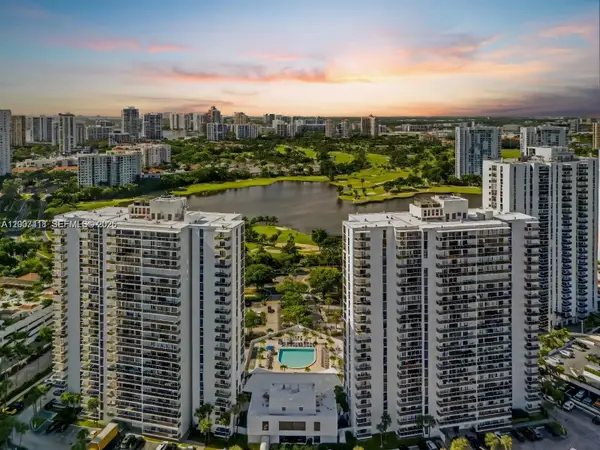 3701 N Country Club Dr #607, Aventura, FL 33180