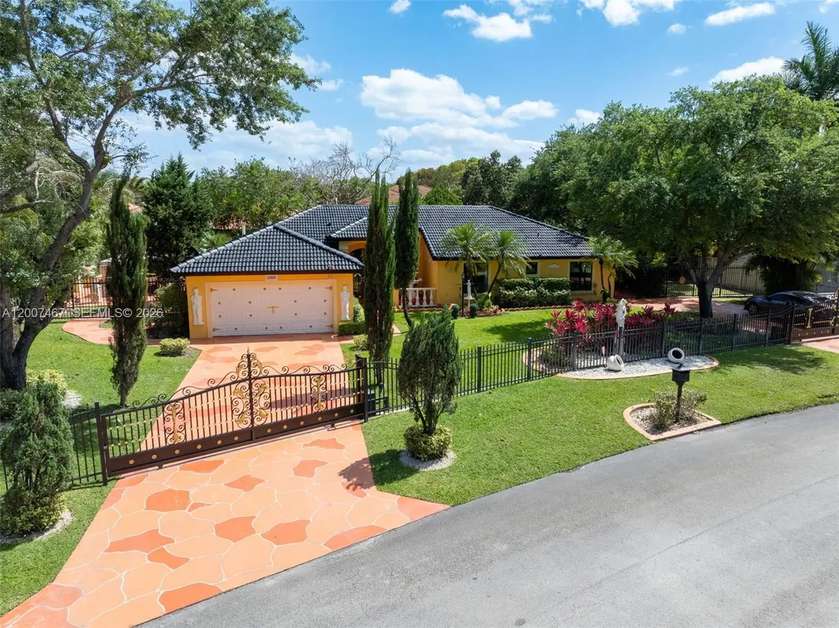 15860 SW 287th St, Homestead, FL 33033 - #1