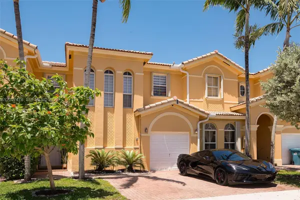 13741 SW 118th Ter, Miami, FL 33186