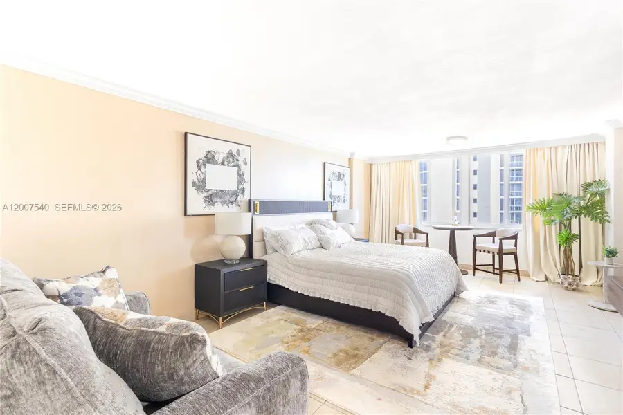 19201 Collins Ave #1123, Sunny Isles Beach, FL 33160 - #2