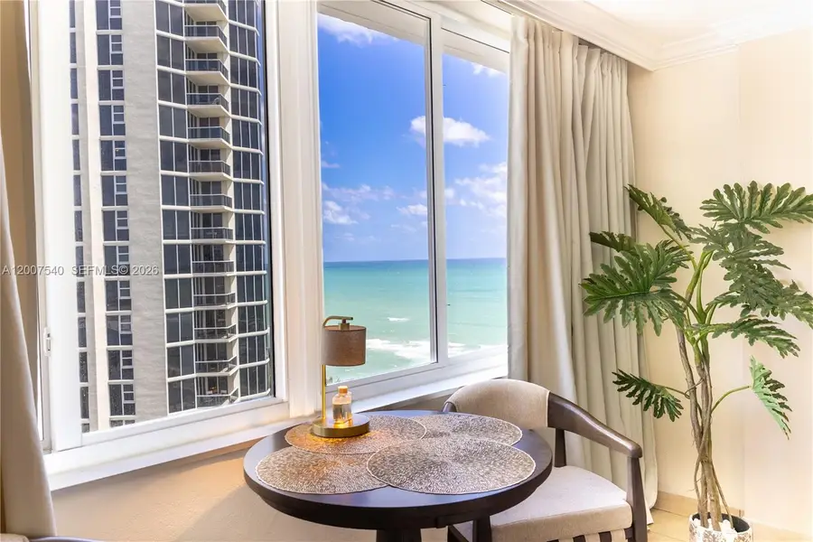 19201 Collins Ave #1123, Sunny Isles Beach, FL 33160 - #3