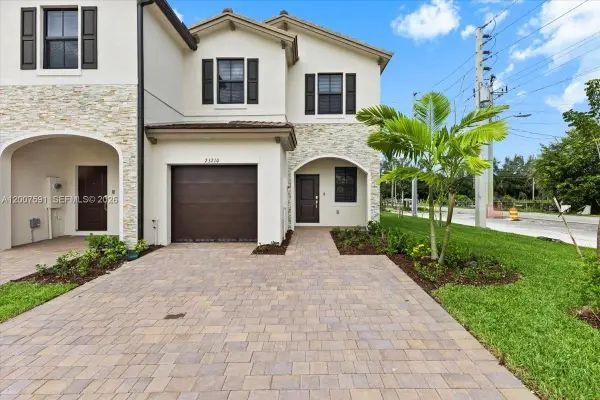 23210 SW 133rd Ct, Homestead, FL 33032