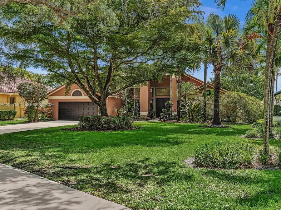1080 Creekford Dr, Weston, FL 33326 - #2