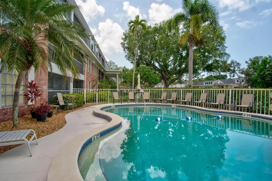 1900 Alamanda #108, Naples, FL 34102 - #2