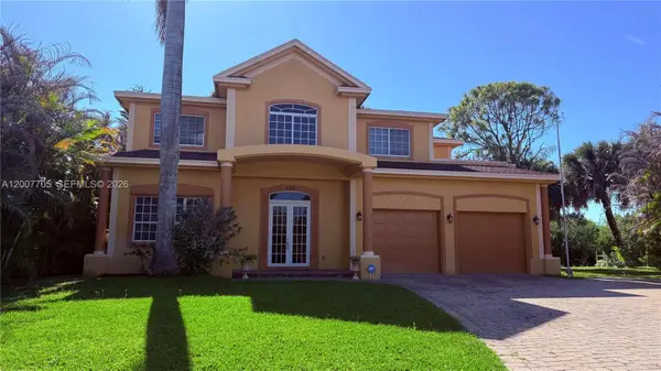 633 SW Jada Rd, Port St Lucie, FL 34953