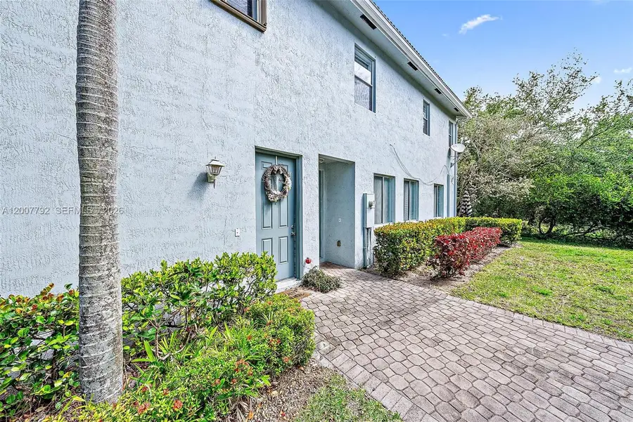 3229 Laurel Ridge Cir #3229, Riviera Beach, FL 33404 - #3