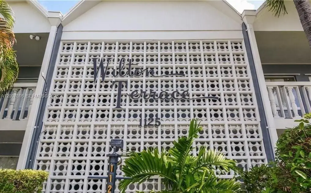 1125 NW 30th Ct #10, Wilton Manors, FL 33311 - #1