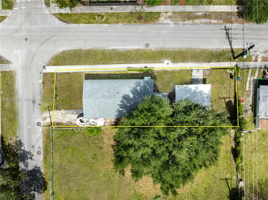 2406 NW 67th St, Miami, FL 33147 - #3