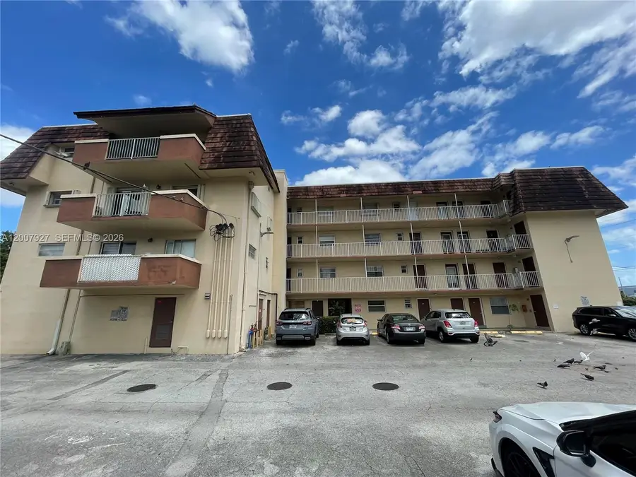680 Miller Dr #W401, Miami Springs, FL 33166 - #2