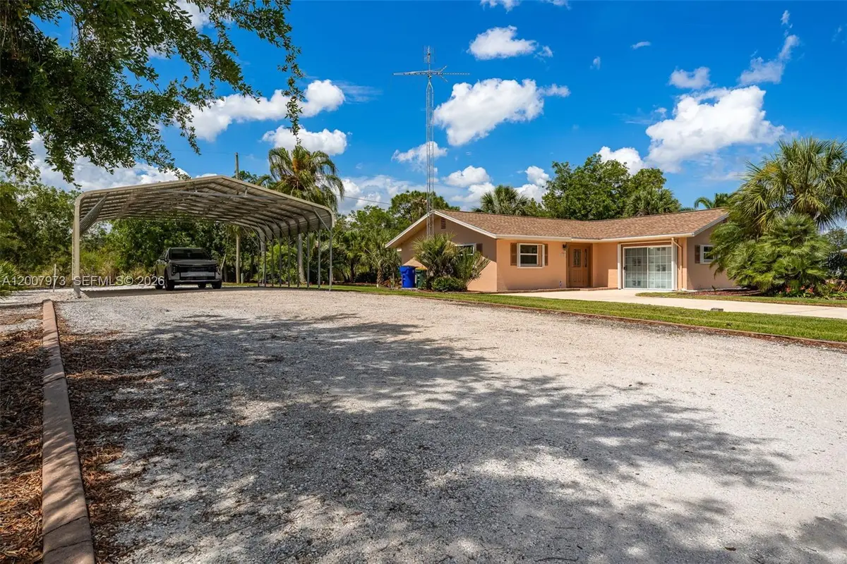 256 Cumquat Rd Nw, Lake Placid, FL 33852 - #1