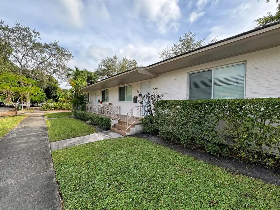 4 NE 47th St, Miami, FL 33137 - #2
